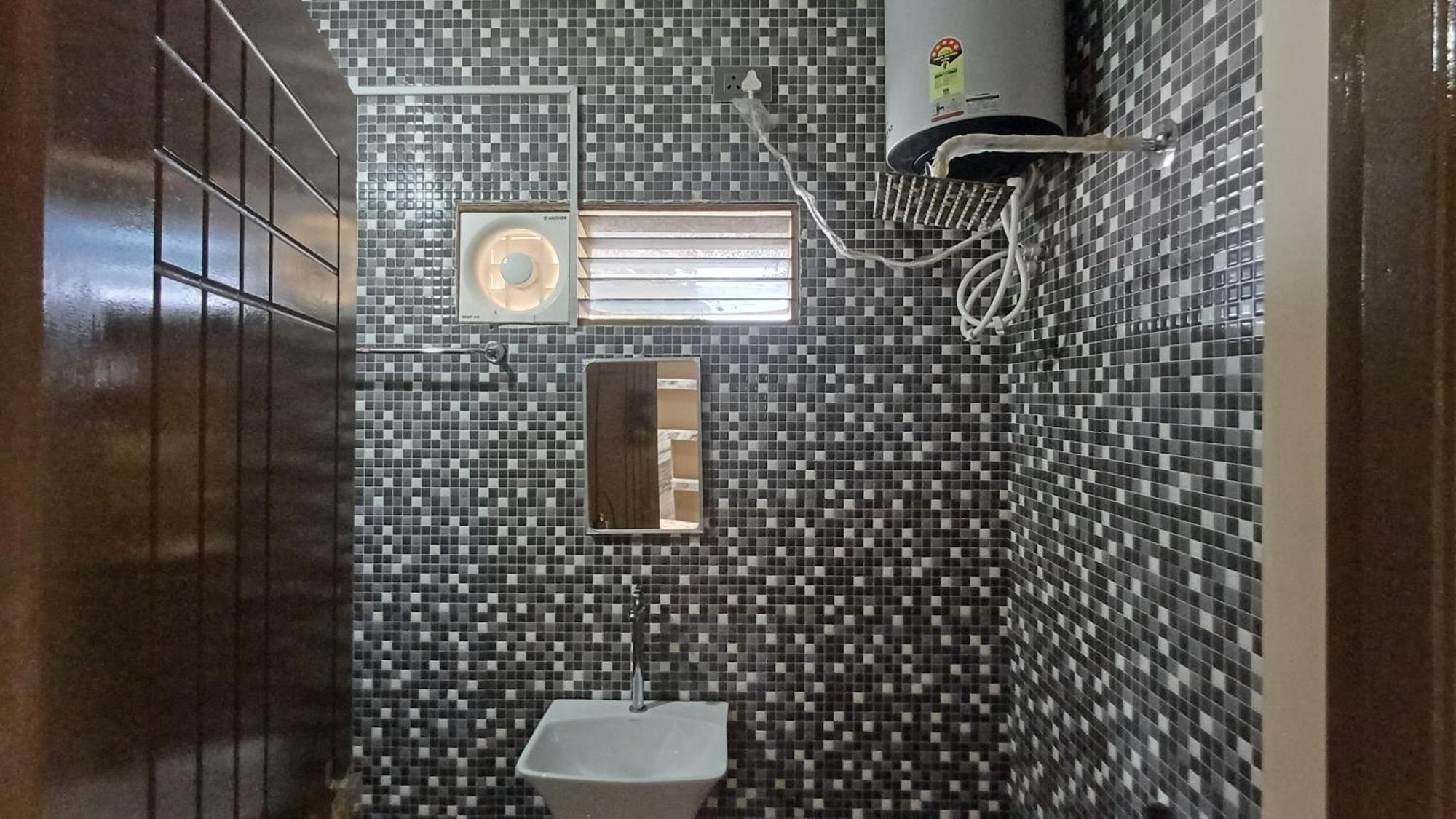 Shi'S Thulasi 2Bhk In Coimbatore Near To Karpagam College, Palakkad Highway, Rathinam College And More Екстериор снимка